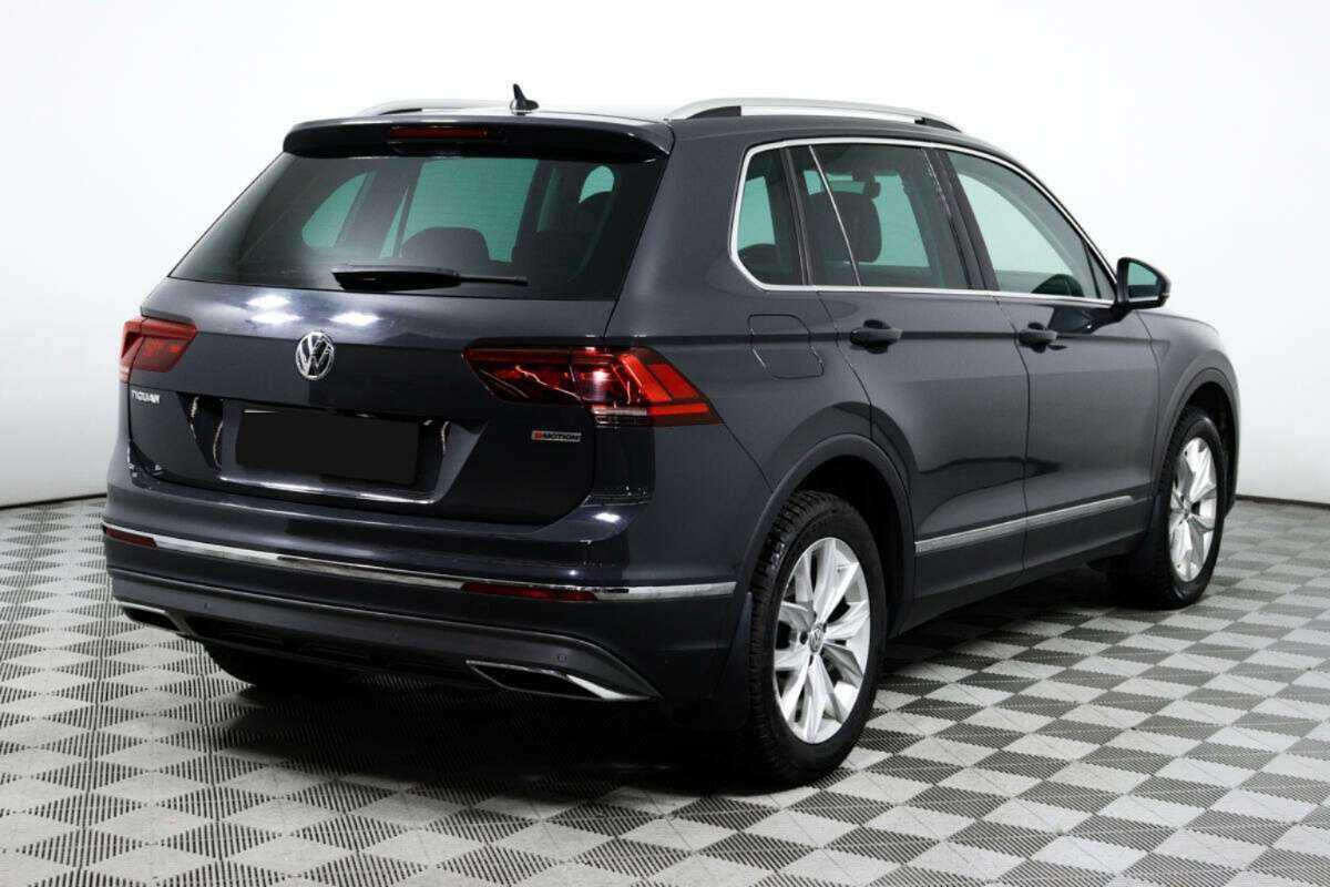Купить Volkswagen Tiguan с пробегом. Фото: #4