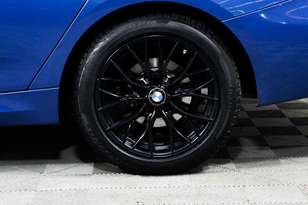 Купить BMW 3 серии с пробегом. Фото: #13