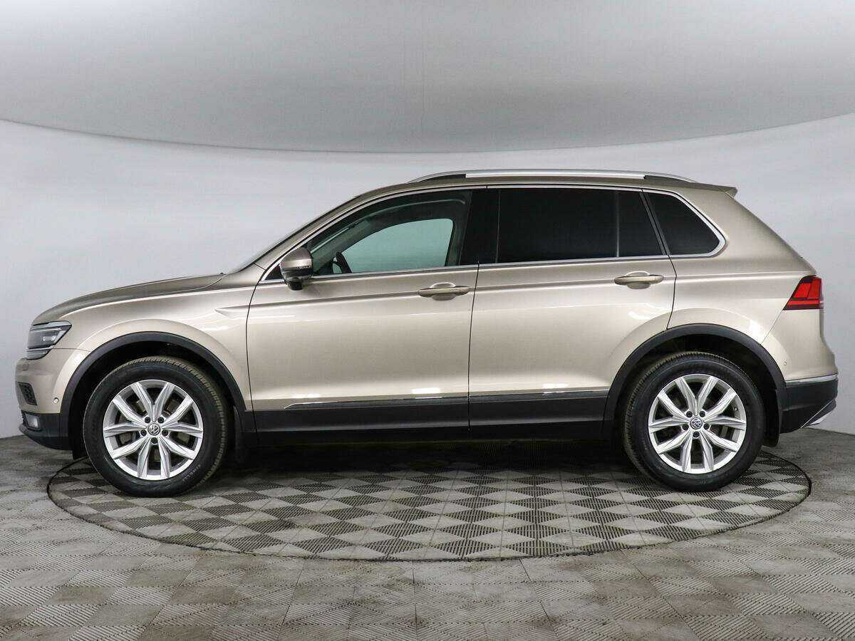 Купить Volkswagen Tiguan с пробегом. Фото: #7
