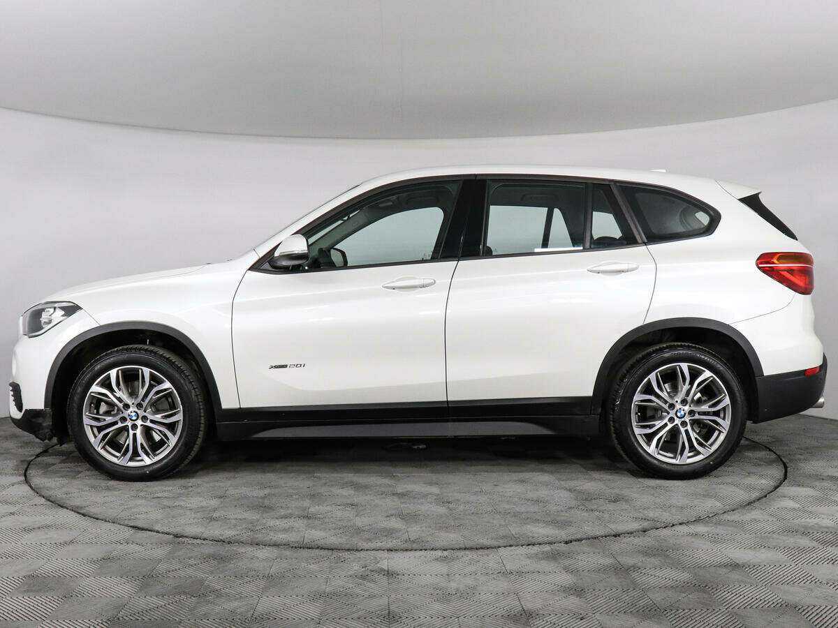 Купить BMW X1 с пробегом. Фото: #4