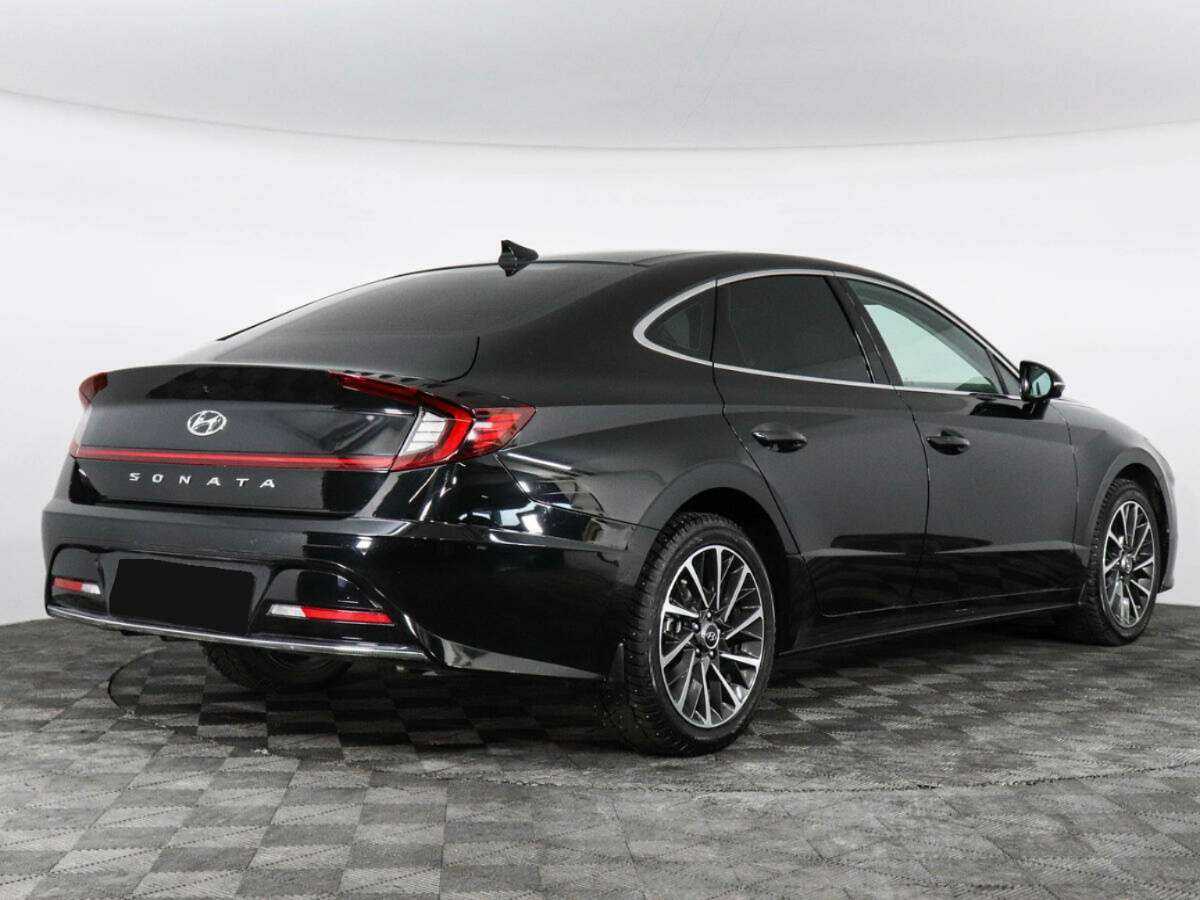 Купить Hyundai Sonata с пробегом. Фото: #4