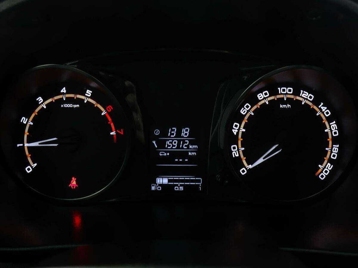 Купить Lada (ВАЗ) Granta с пробегом. Фото: #10