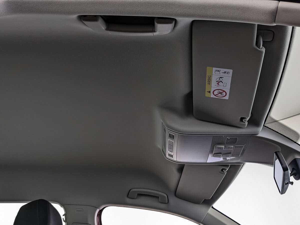 Купить Volkswagen Tiguan с пробегом. Фото: #18