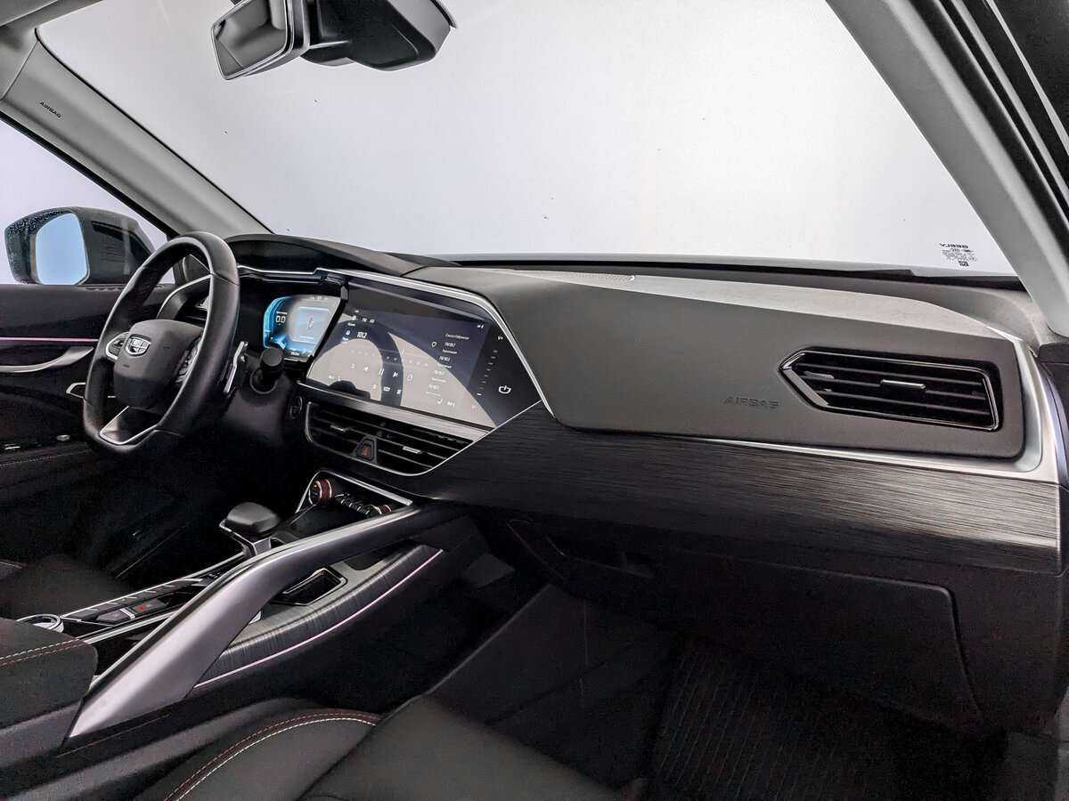 Купить Geely Tugella с пробегом. Фото: #8