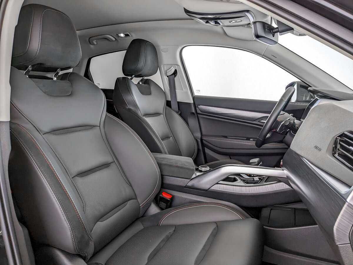 Купить Geely Tugella с пробегом. Фото: #20