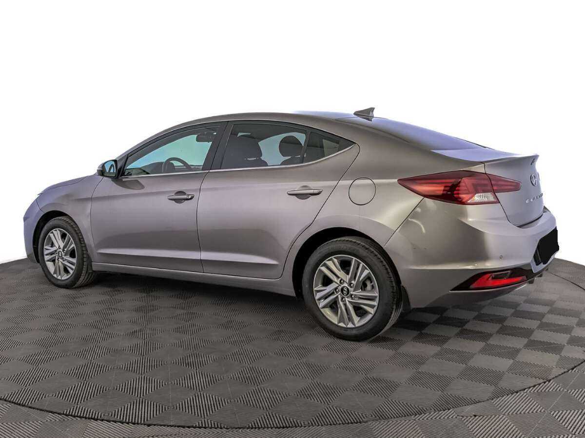 Купить Hyundai Elantra с пробегом. Фото: #6
