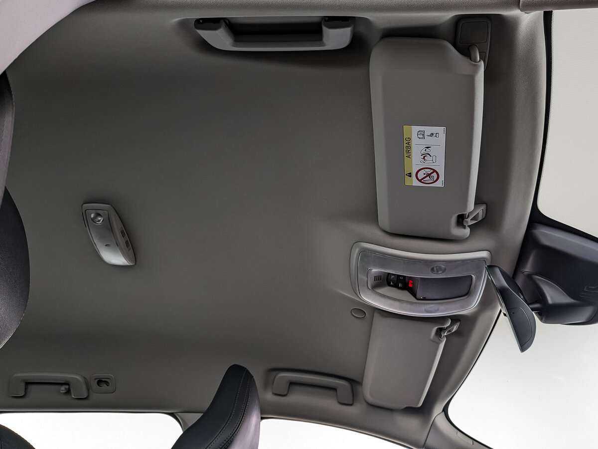 Купить Volvo XC60 с пробегом. Фото: #18