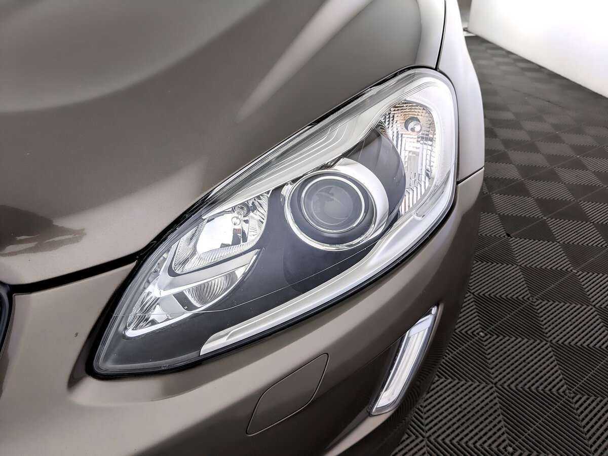 Купить Volvo XC60 с пробегом. Фото: #15