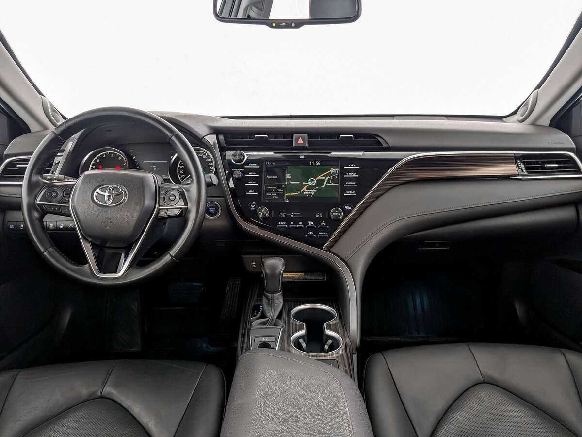 Купить Toyota Camry с пробегом. Фото: #13