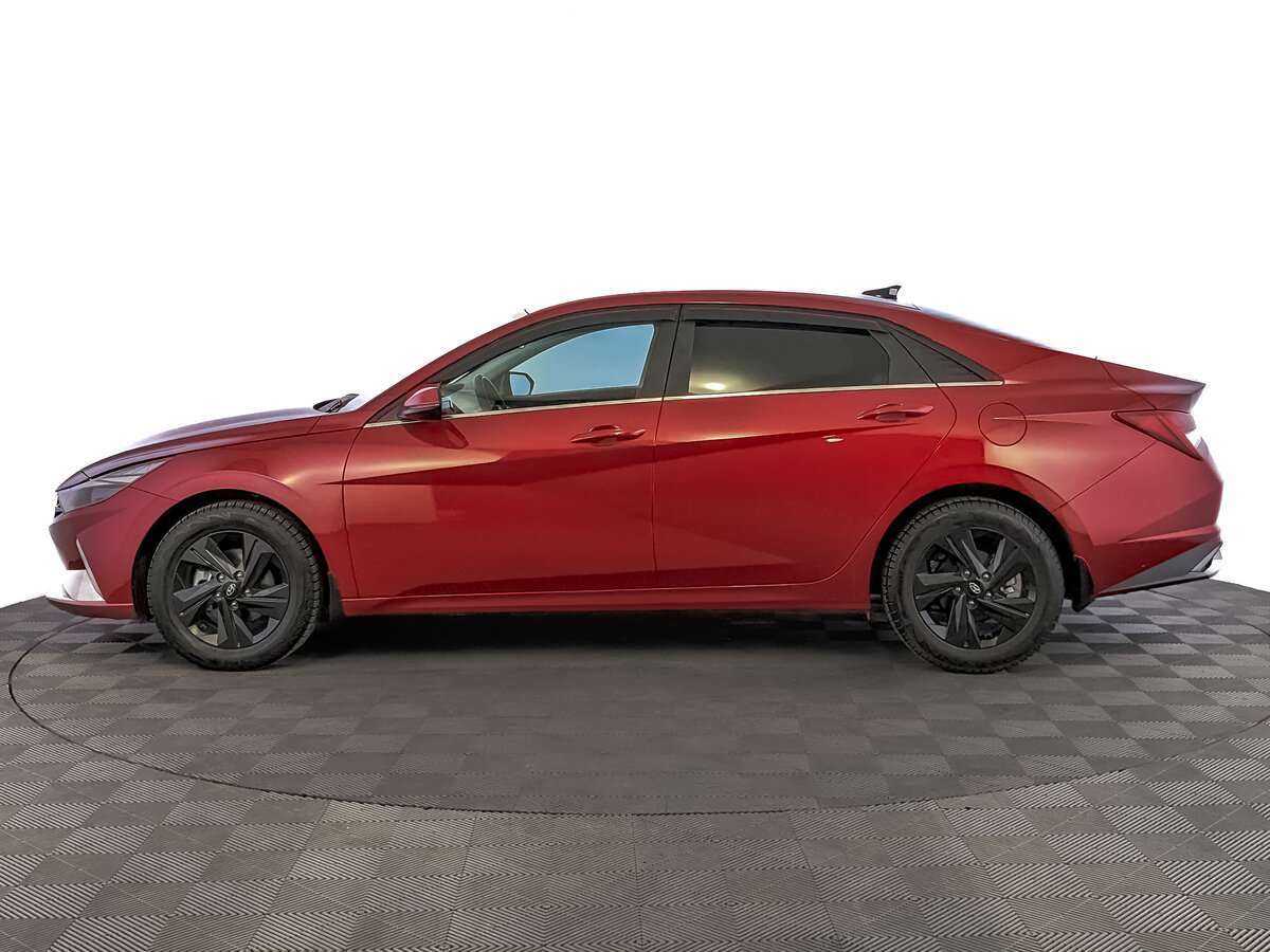 Купить Hyundai Elantra с пробегом. Фото: #7