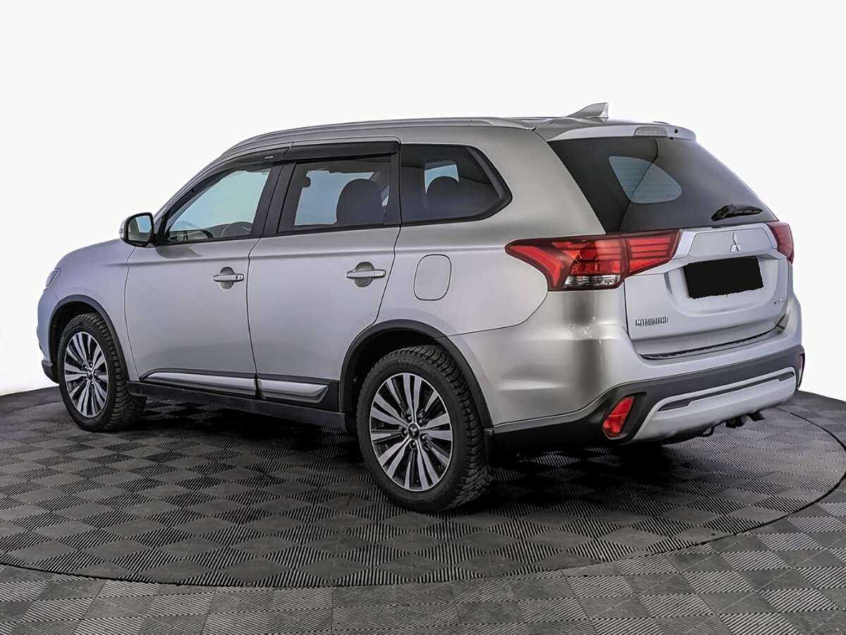 Купить Mitsubishi Outlander с пробегом. Фото: #6