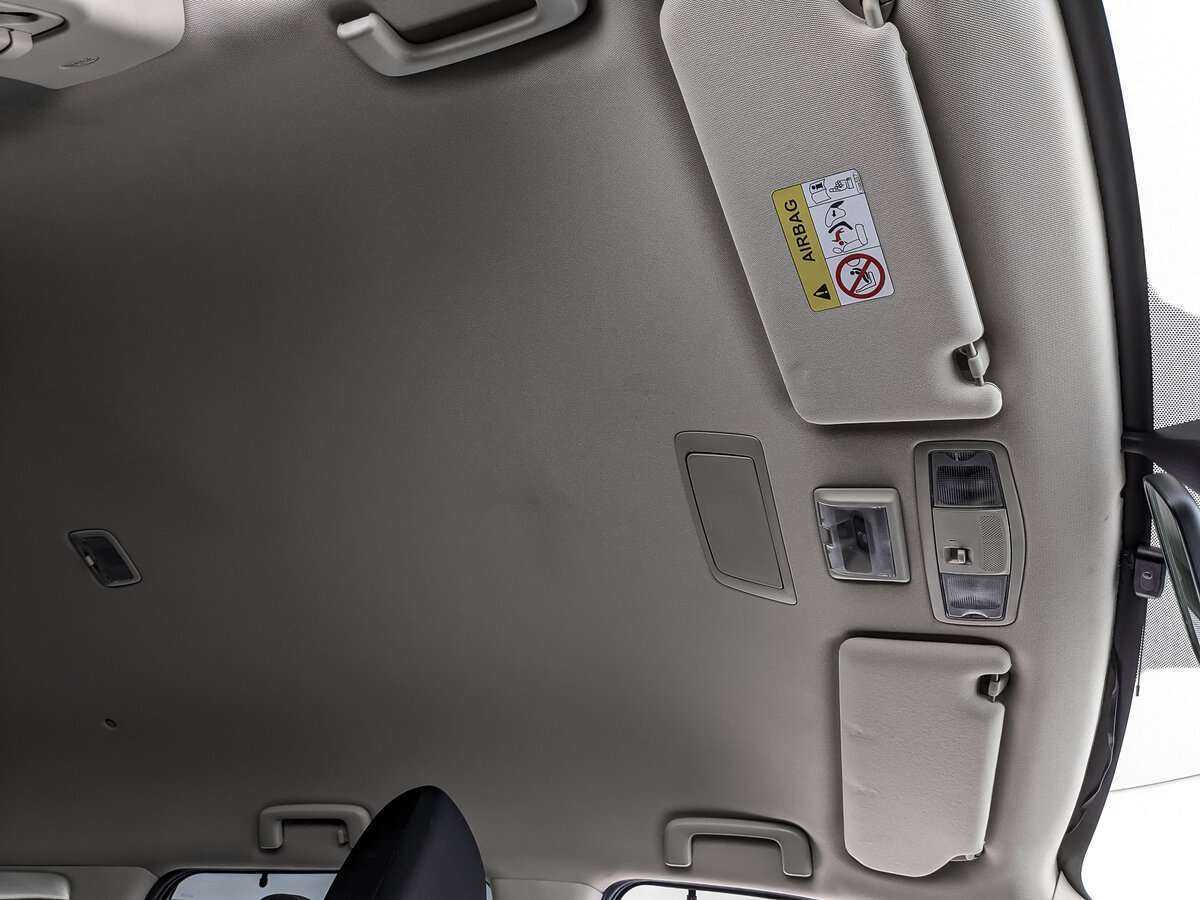 Купить Mitsubishi Outlander с пробегом. Фото: #19