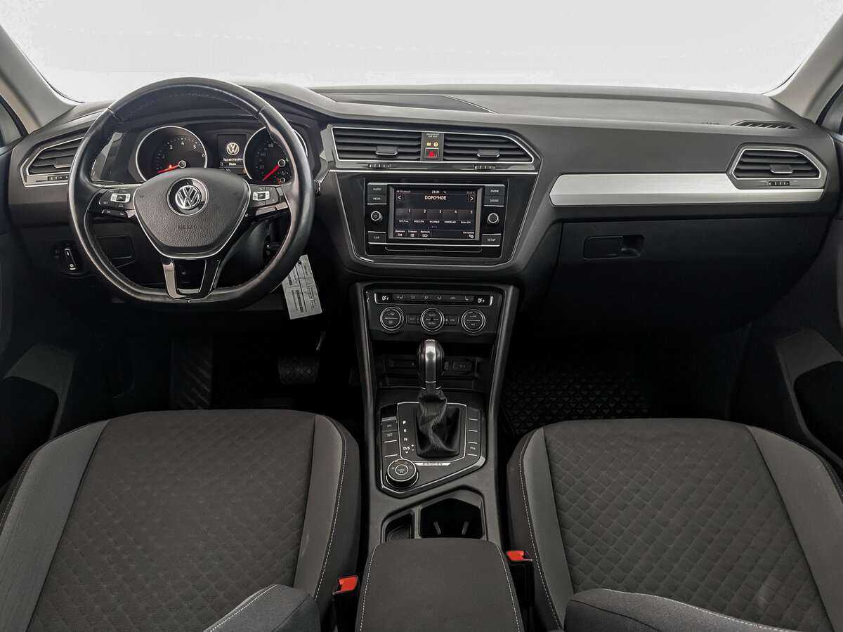 Купить Volkswagen Tiguan с пробегом. Фото: #9