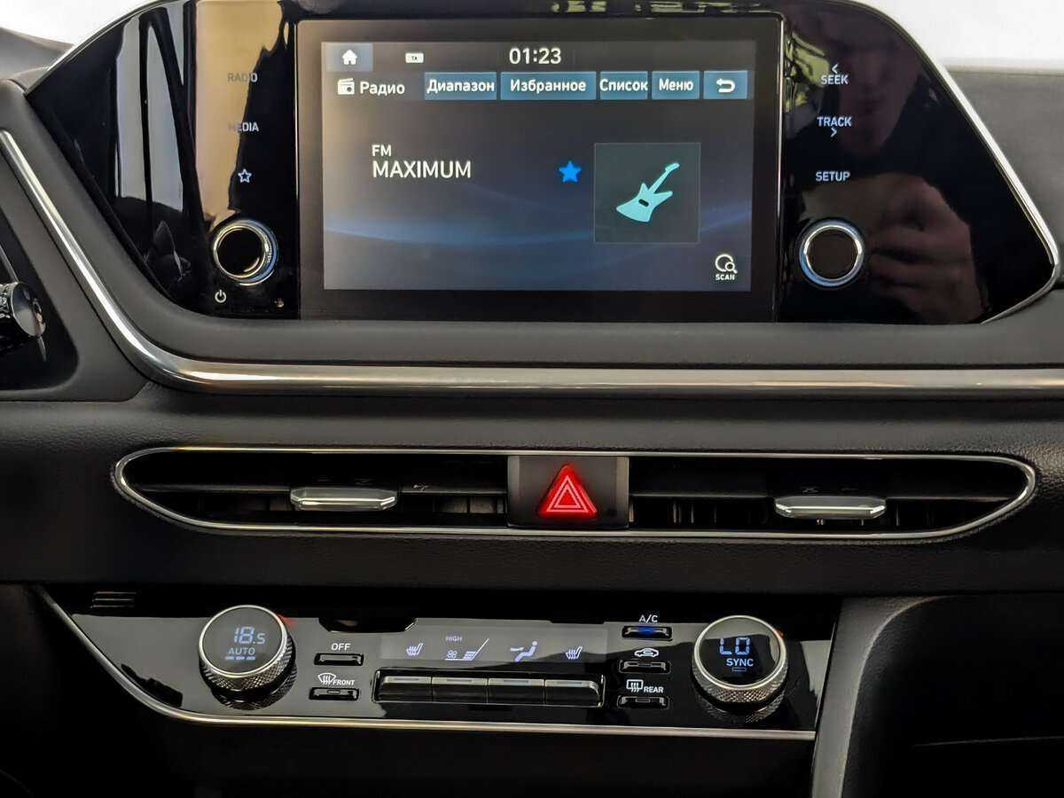 Купить Hyundai Sonata с пробегом. Фото: #14