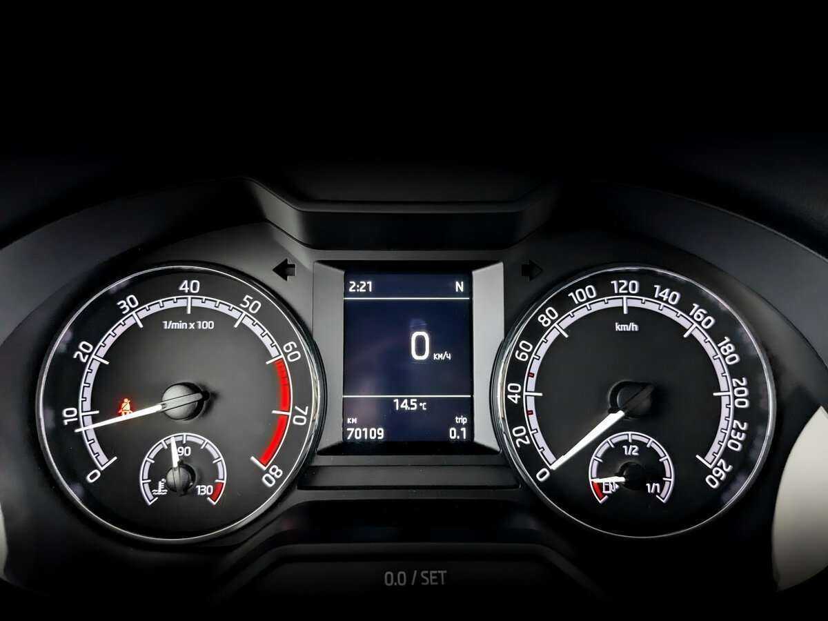 Купить Skoda Octavia с пробегом. Фото: #10