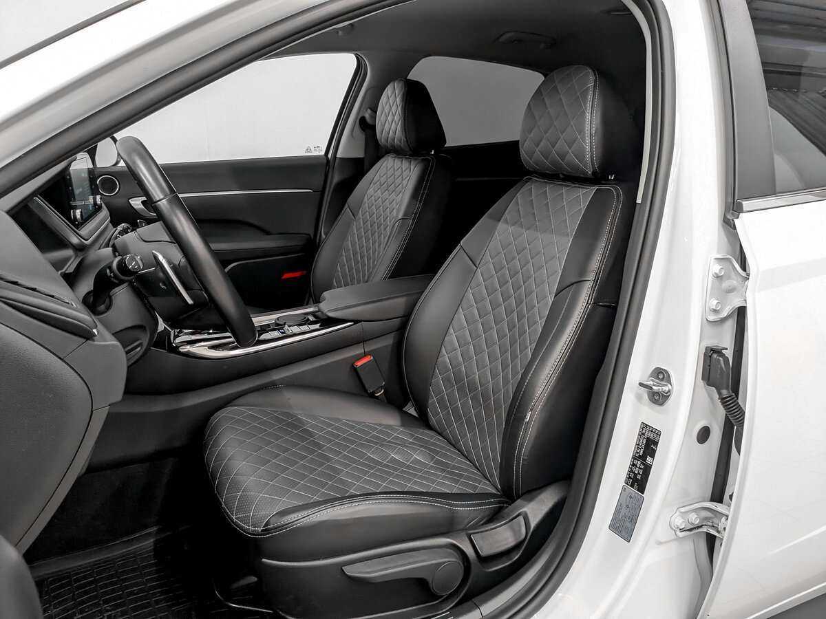 Купить Hyundai Sonata с пробегом. Фото: #15