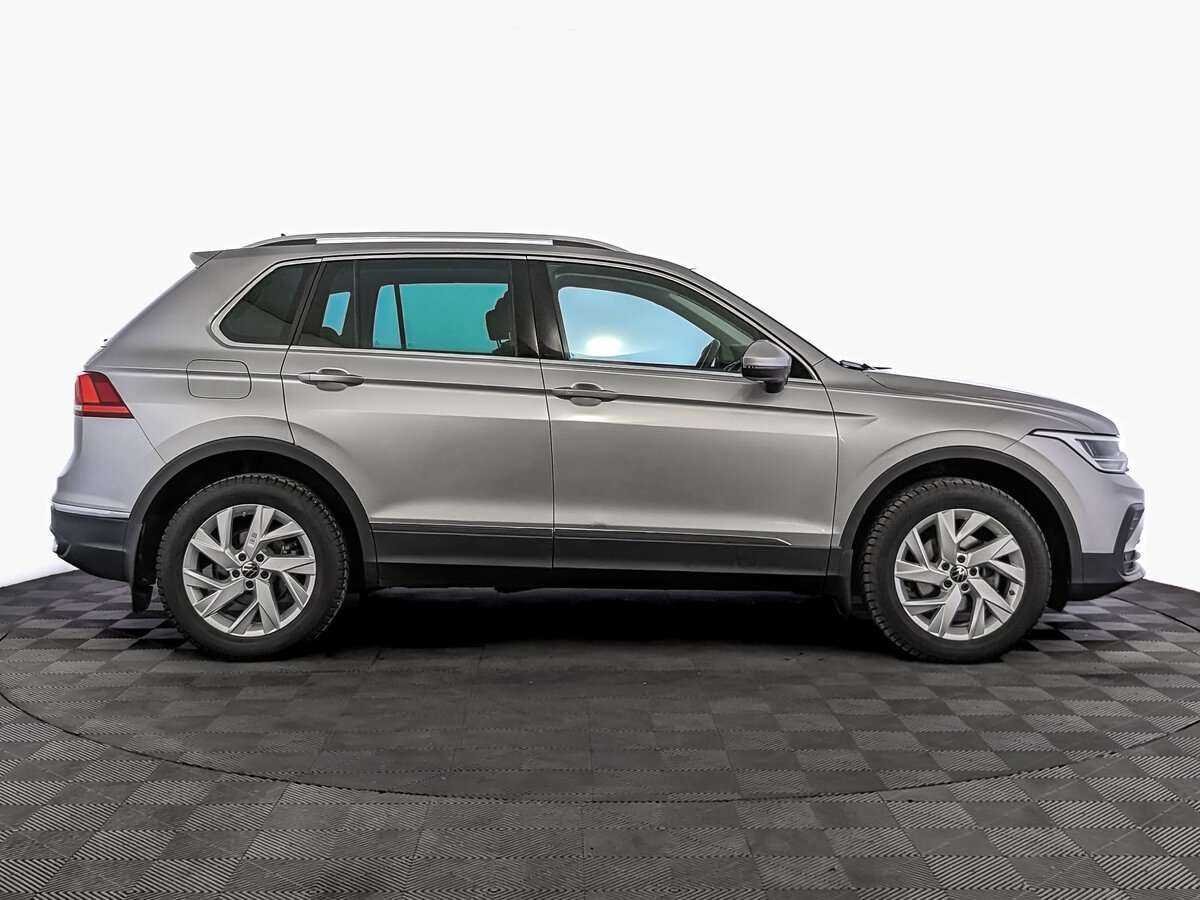 Купить Volkswagen Tiguan с пробегом. Фото: #3