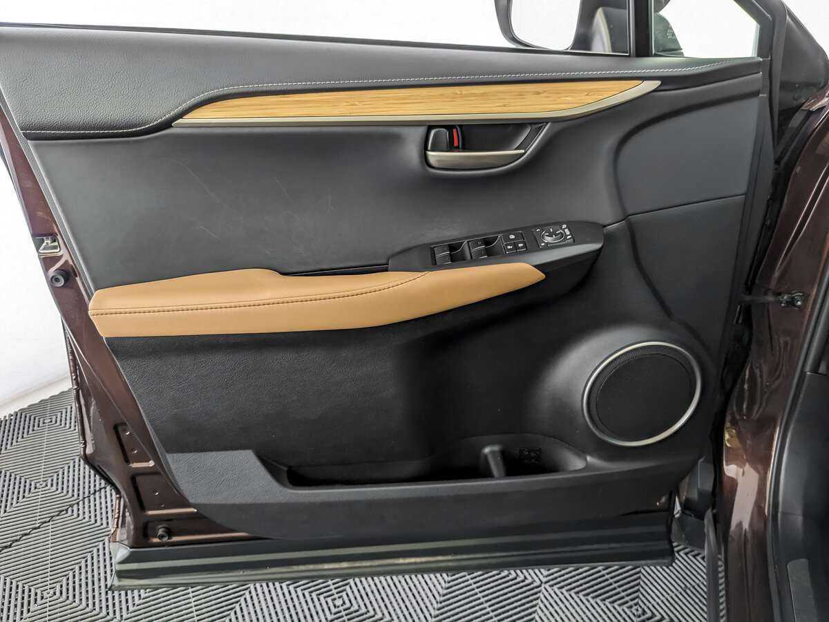 Купить Lexus NX с пробегом. Фото: #14