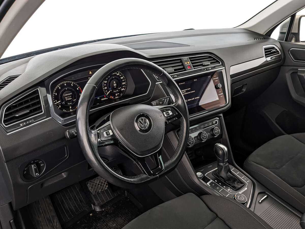 Купить Volkswagen Tiguan с пробегом. Фото: #10
