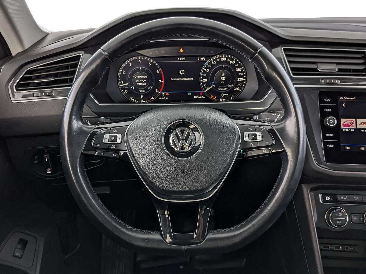 Купить Volkswagen Tiguan с пробегом. Фото: #17
