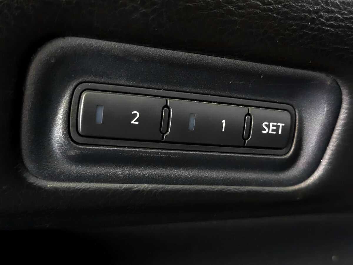 Купить Nissan Pathfinder с пробегом. Фото: #22