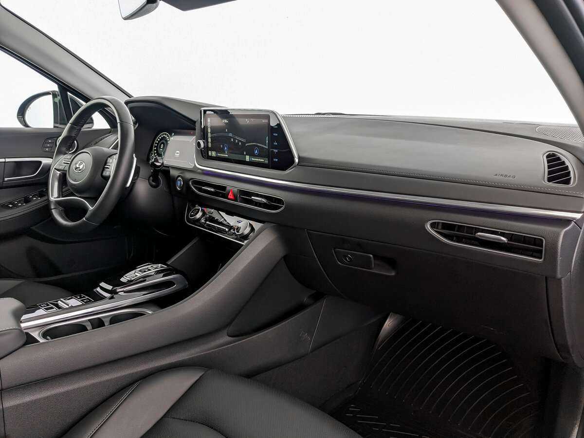 Купить Hyundai Sonata с пробегом. Фото: #8