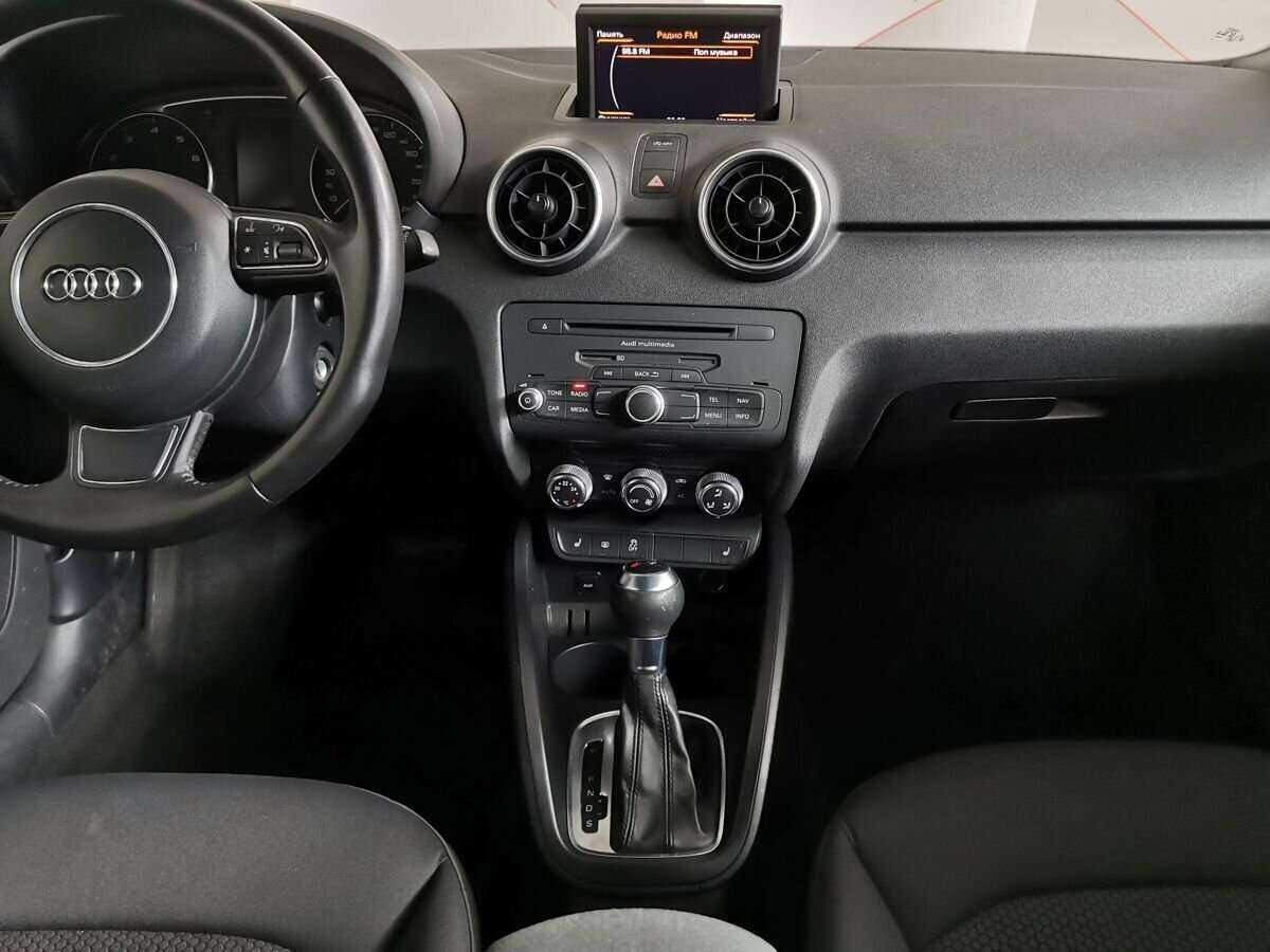 Купить Audi A1 с пробегом. Фото: #10