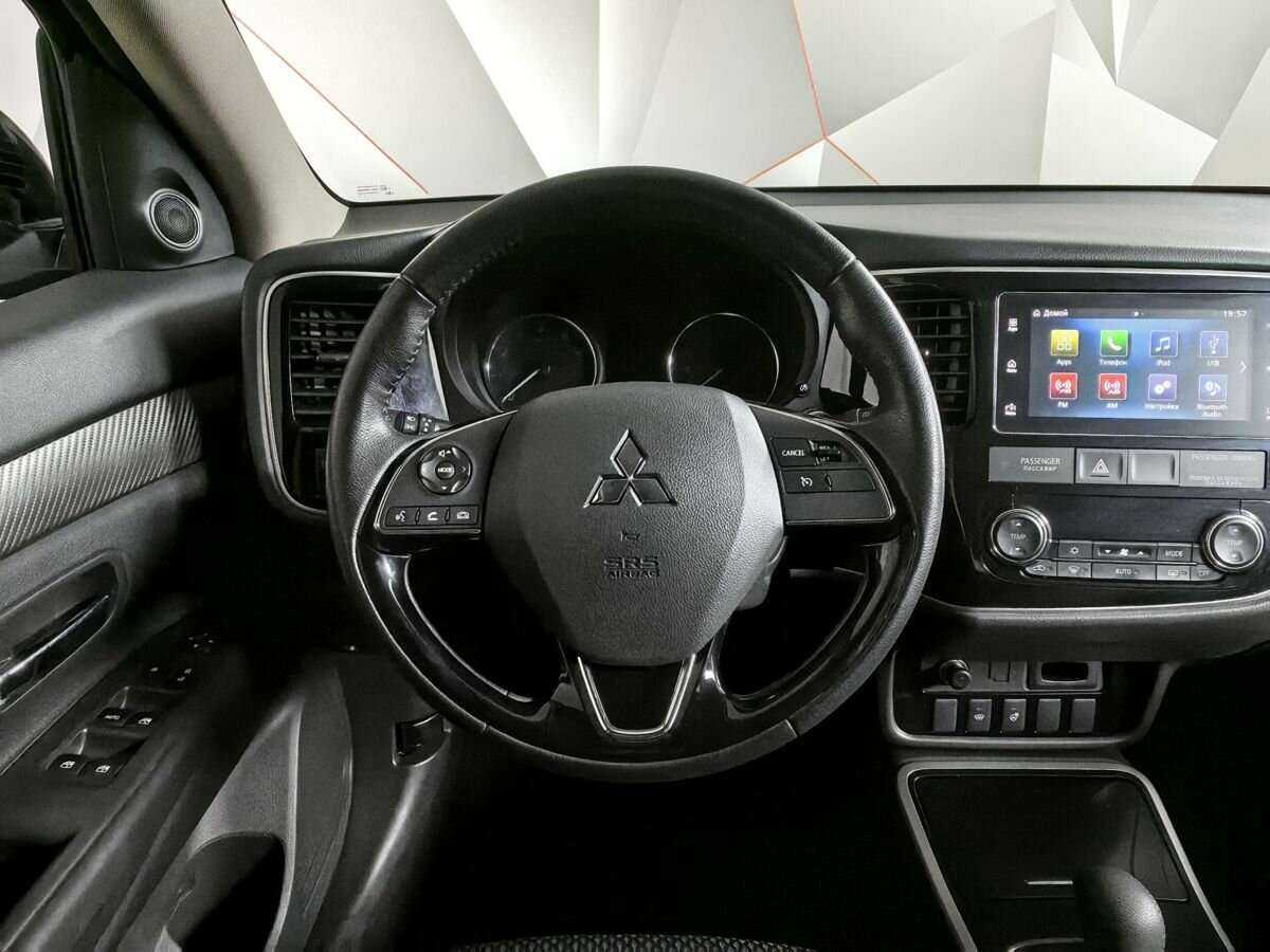 Купить Mitsubishi Outlander с пробегом. Фото: #14