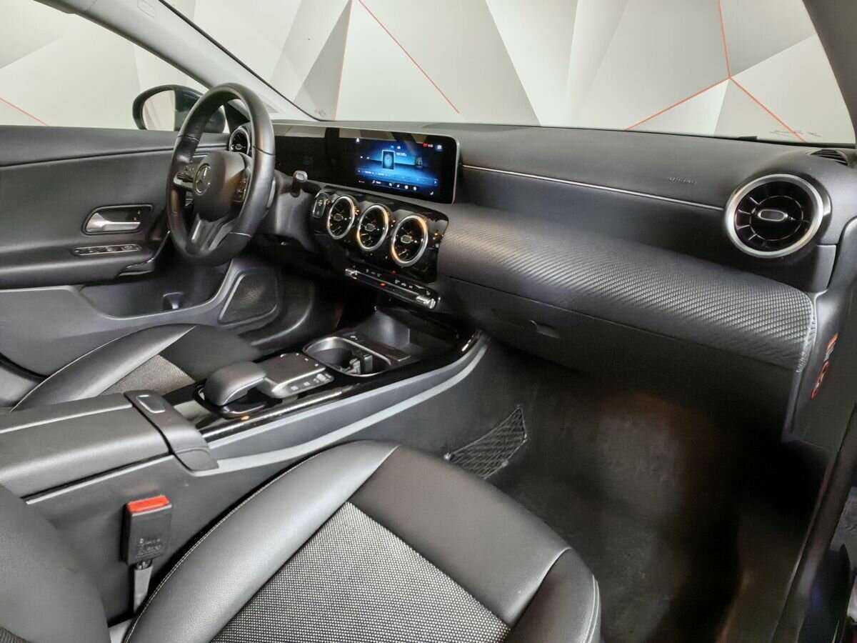 Купить Mercedes-Benz CLA с пробегом. Фото: #10