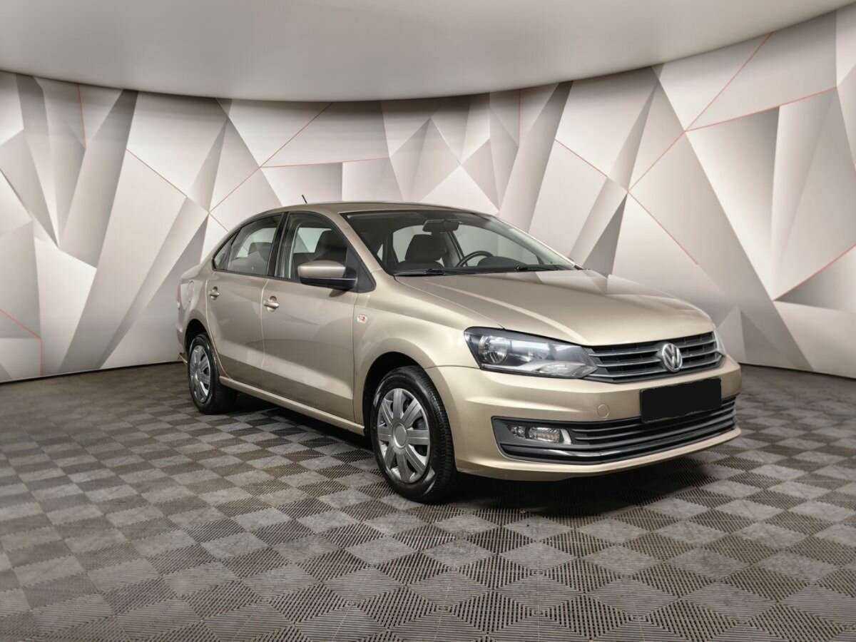 Купить Volkswagen Polo с пробегом. Фото: #2