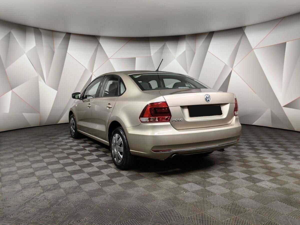 Купить Volkswagen Polo с пробегом. Фото: #3