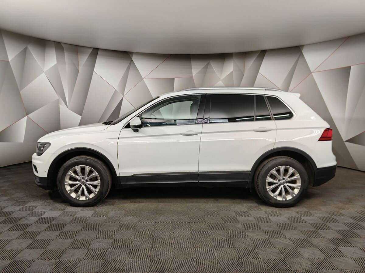 Купить Volkswagen Tiguan с пробегом. Фото: #4