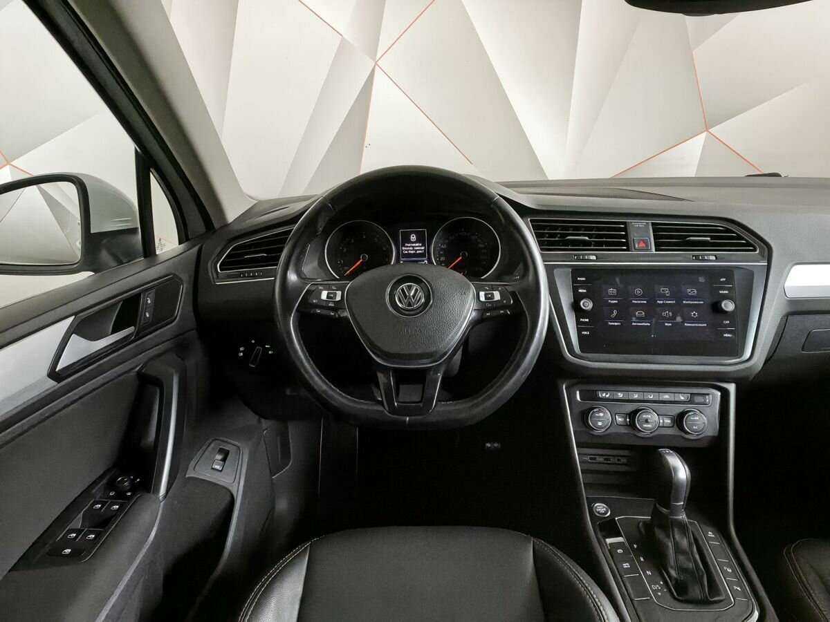 Купить Volkswagen Tiguan с пробегом. Фото: #13