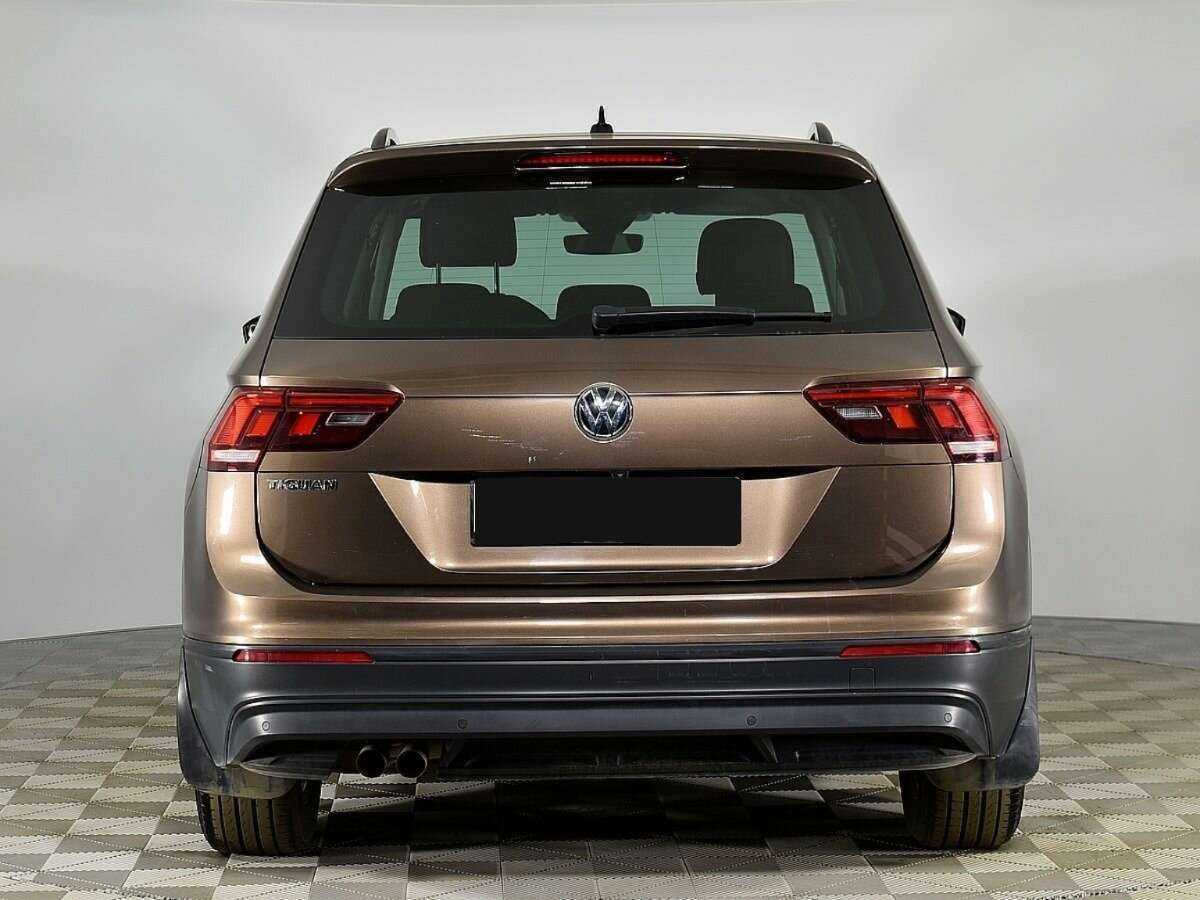 Купить Volkswagen Tiguan с пробегом. Фото: #3