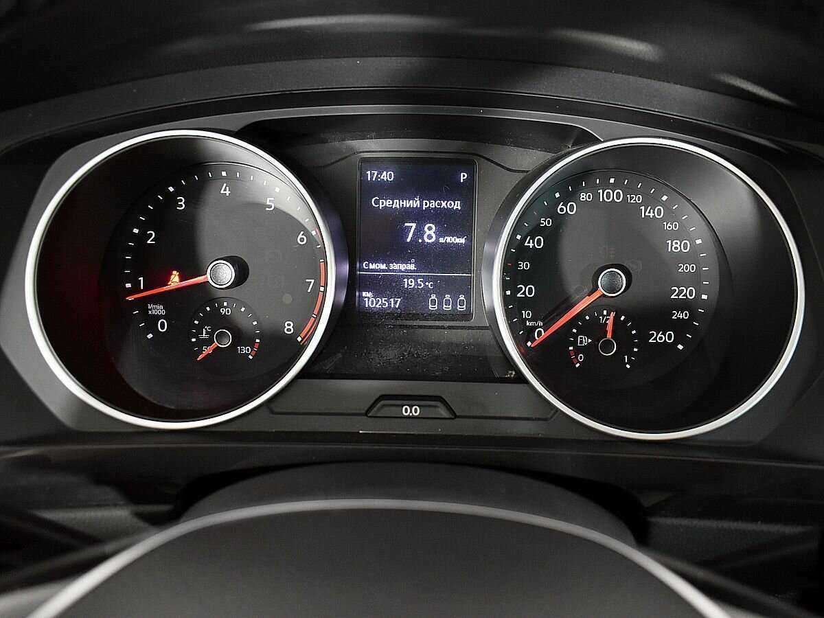 Купить Volkswagen Tiguan с пробегом. Фото: #11