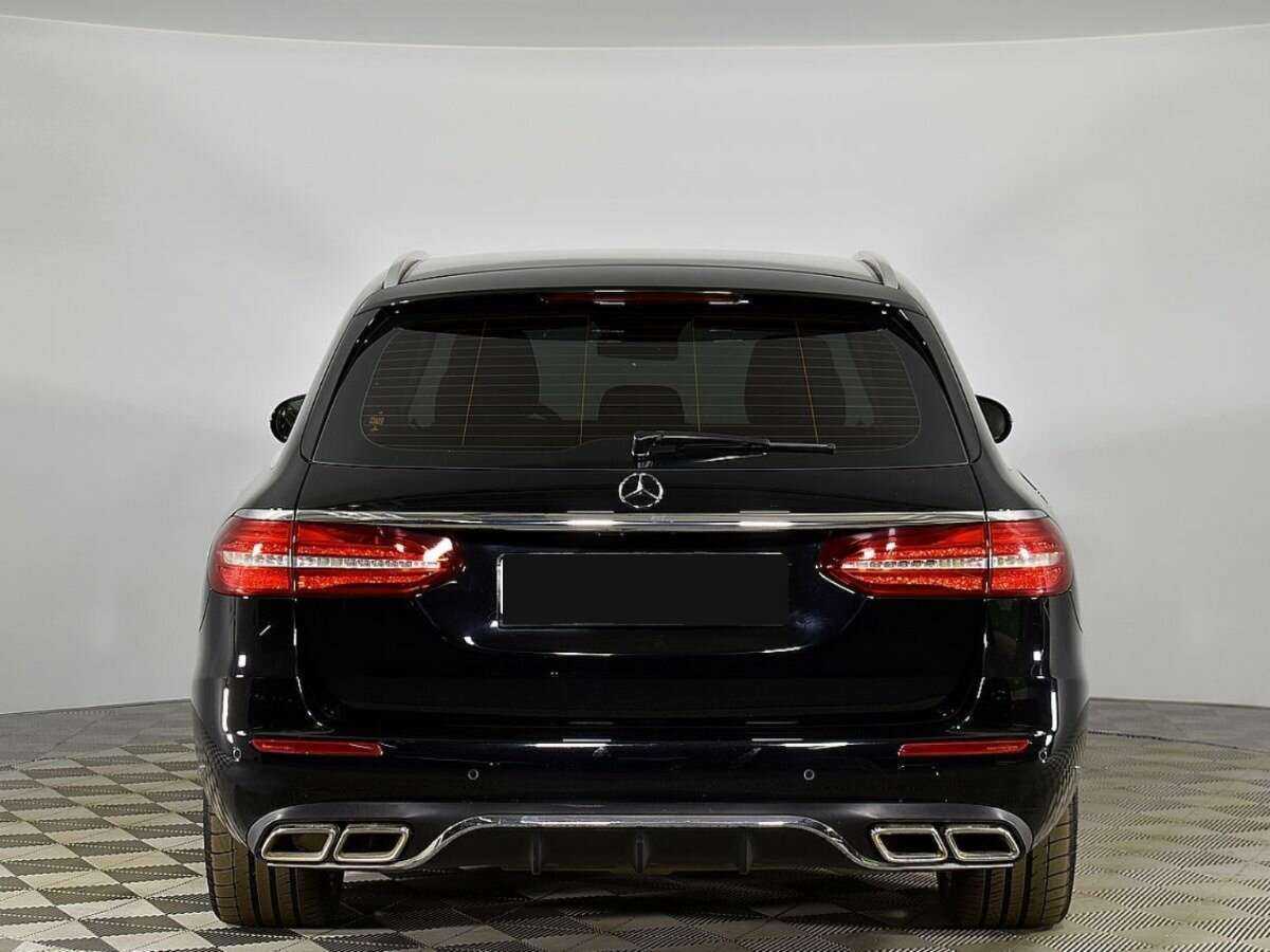 Купить Mercedes-Benz E-Класс с пробегом. Фото: #3