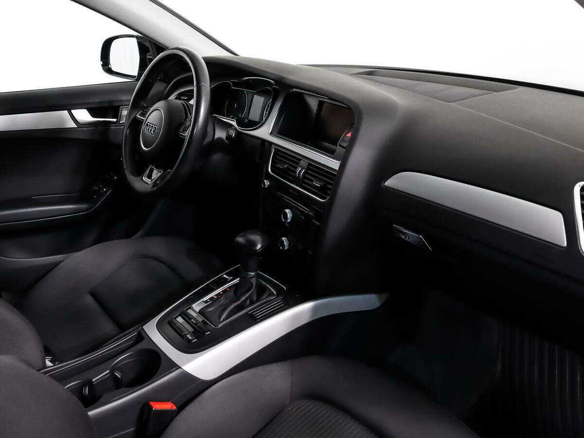 Купить Audi A4 с пробегом. Фото: #10