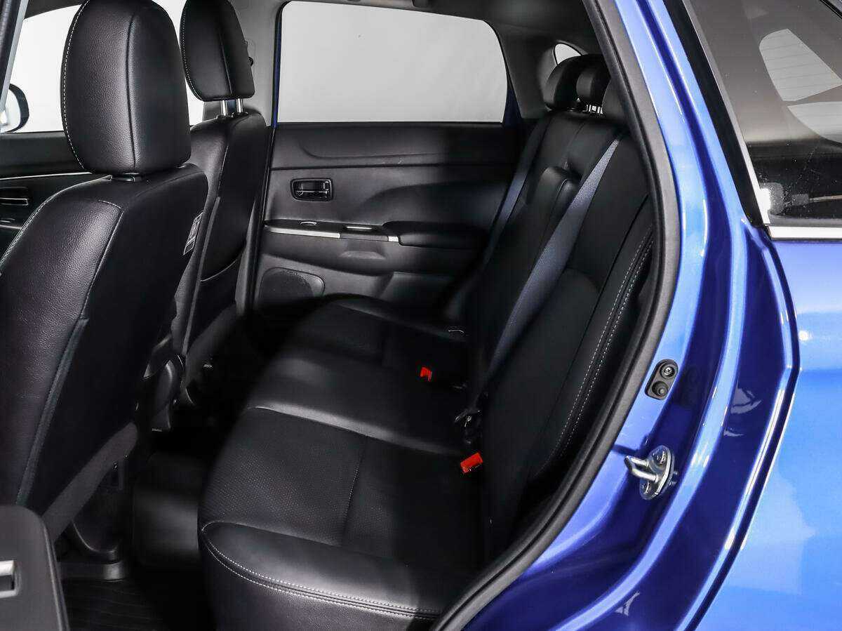 Купить Mitsubishi ASX с пробегом. Фото: #9