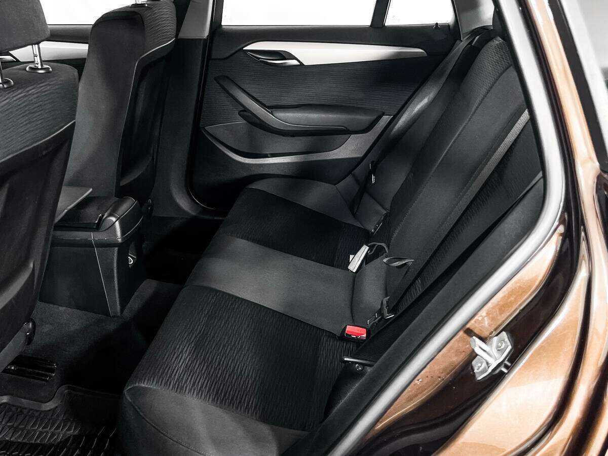 Купить BMW X1 с пробегом. Фото: #10