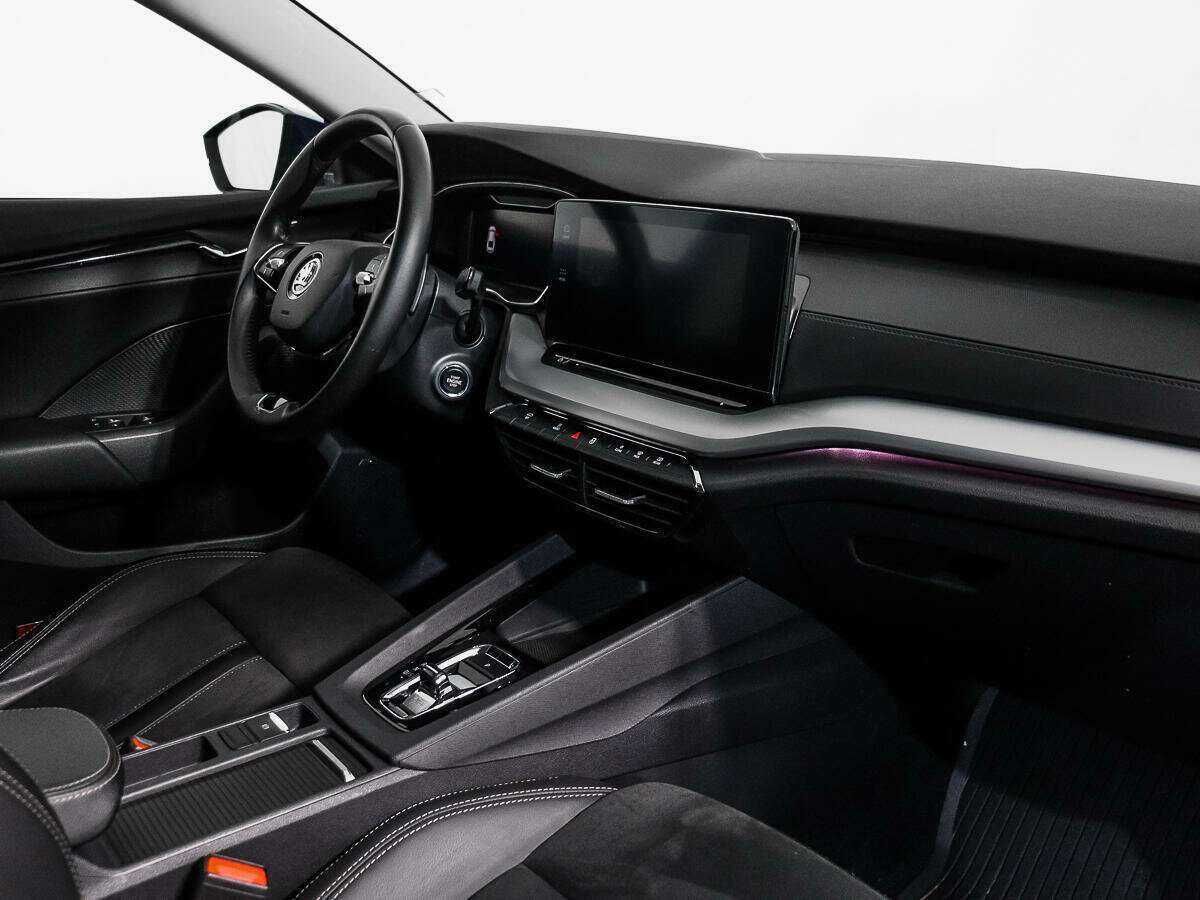 Купить Skoda Octavia с пробегом. Фото: #12