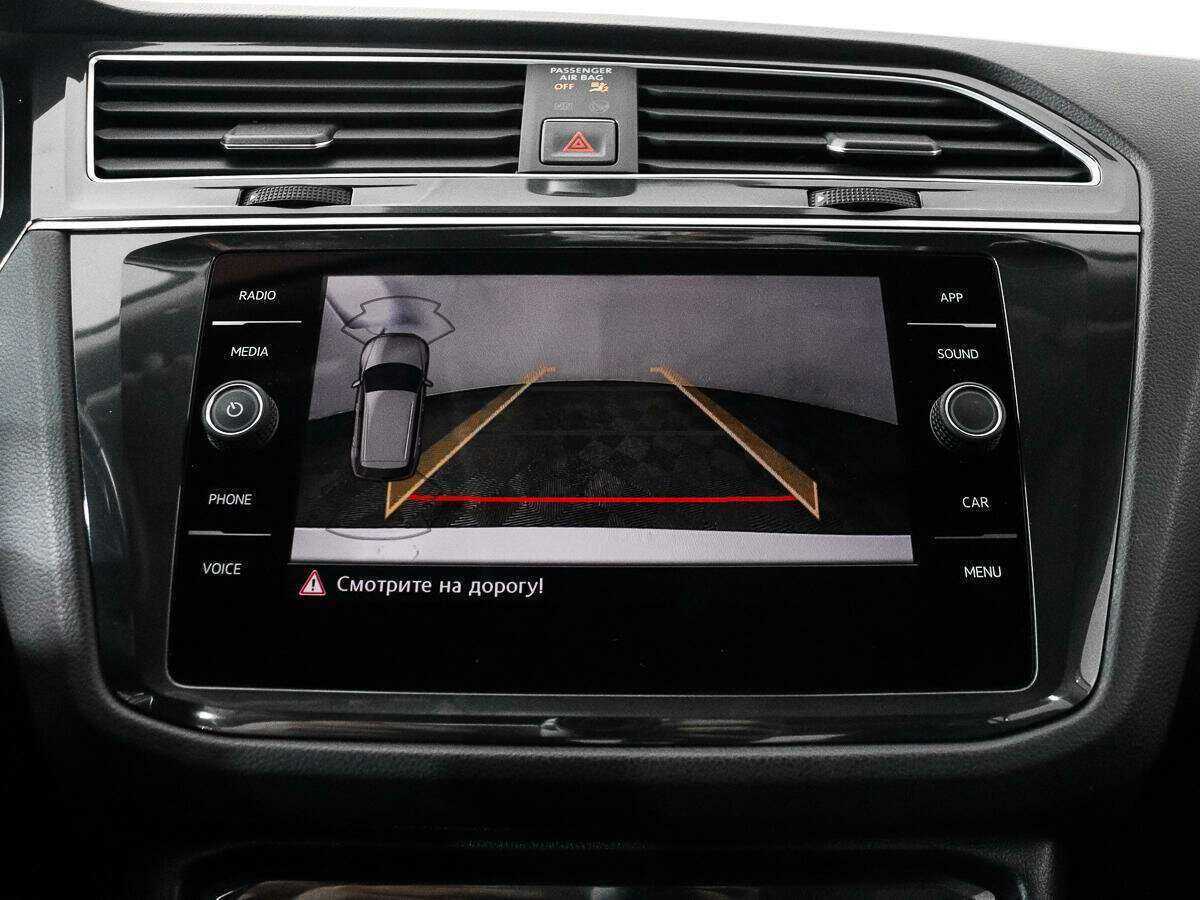 Купить Volkswagen Tiguan с пробегом. Фото: #16