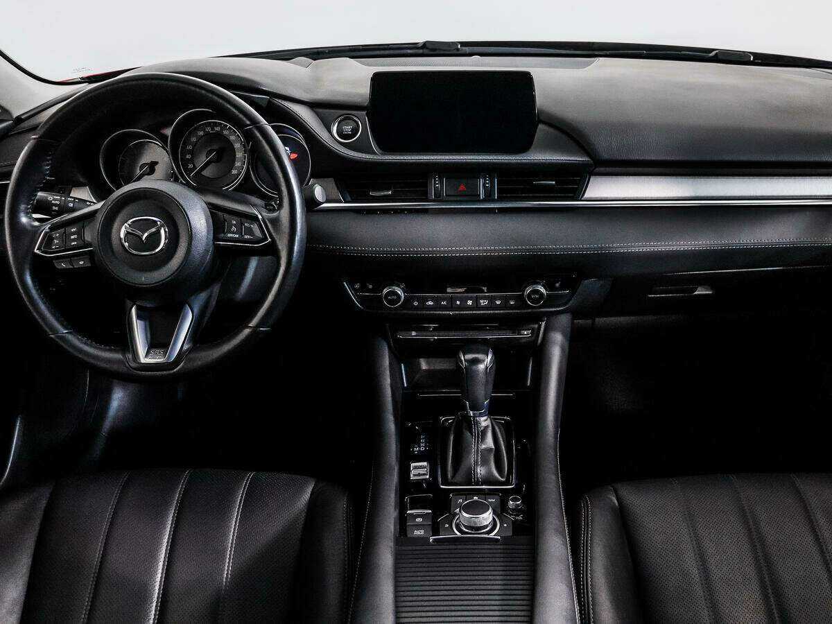 Купить Mazda 6 с пробегом. Фото: #13