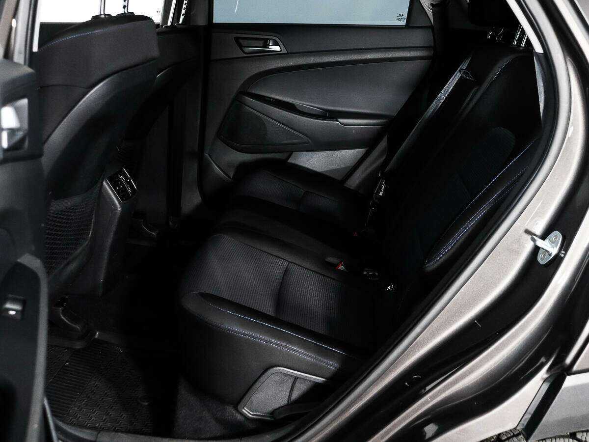 Купить Hyundai Tucson с пробегом. Фото: #9