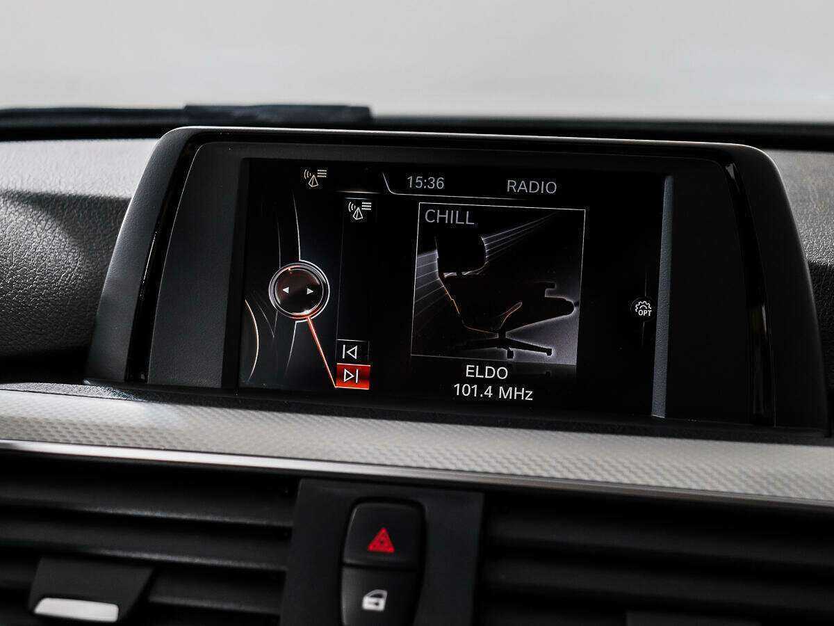 Купить BMW 3 серии с пробегом. Фото: #11