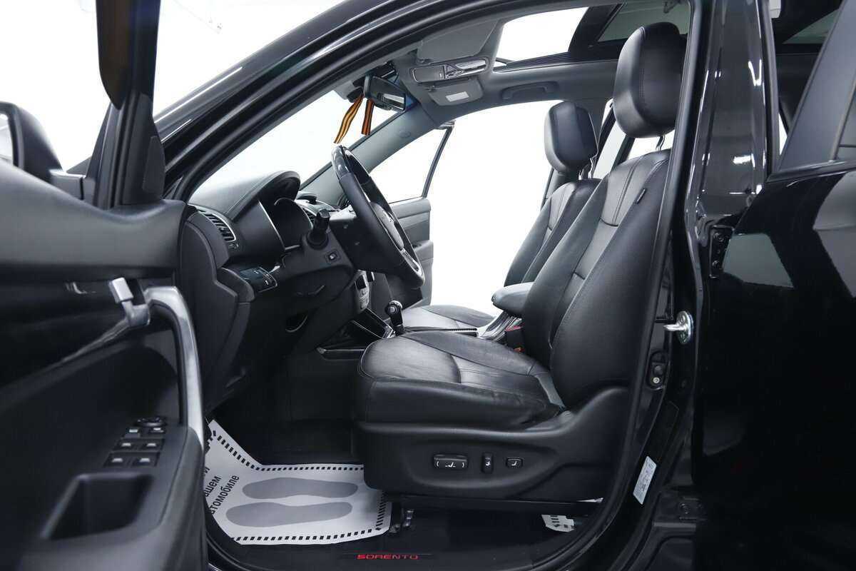 Купить Kia Sorento с пробегом. Фото: #7
