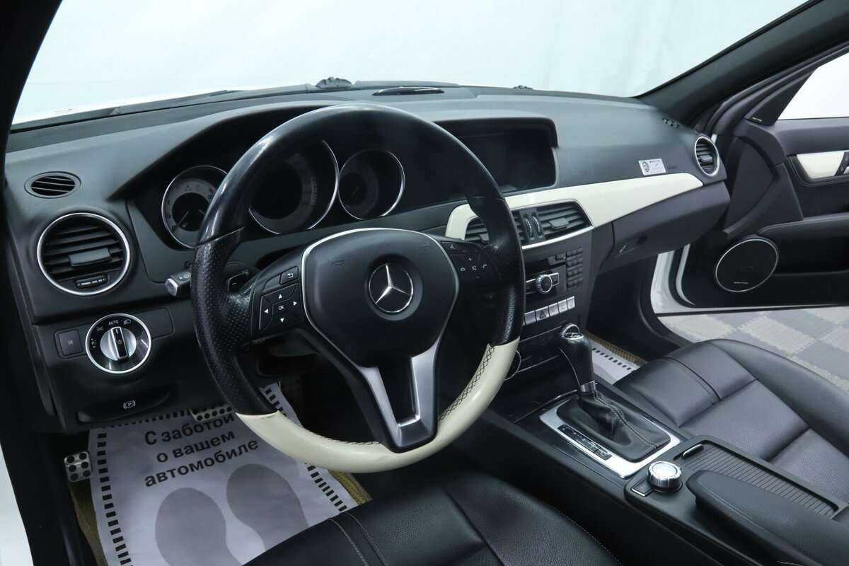 Купить Mercedes-Benz C-Класс с пробегом. Фото: #8