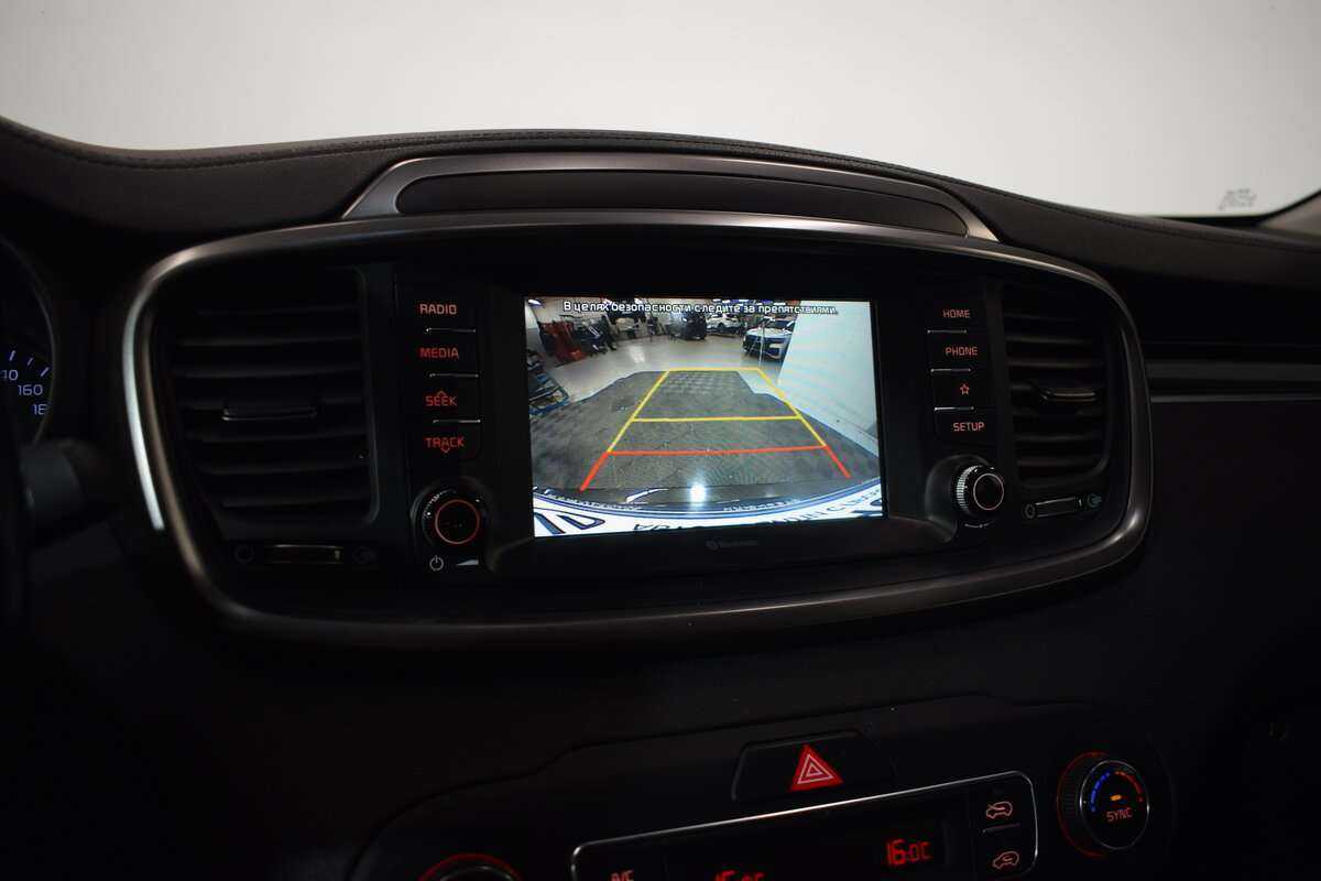 Купить Kia Sorento с пробегом. Фото: #20