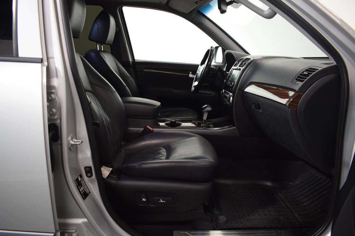 Купить Kia Mohave с пробегом. Фото: #19