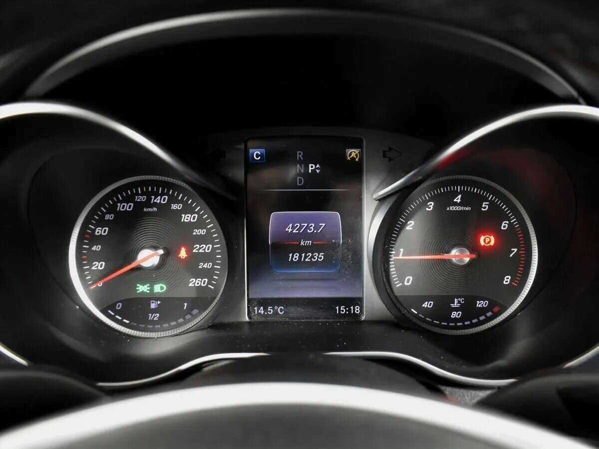 Купить Mercedes-Benz C-Класс с пробегом. Фото: #4