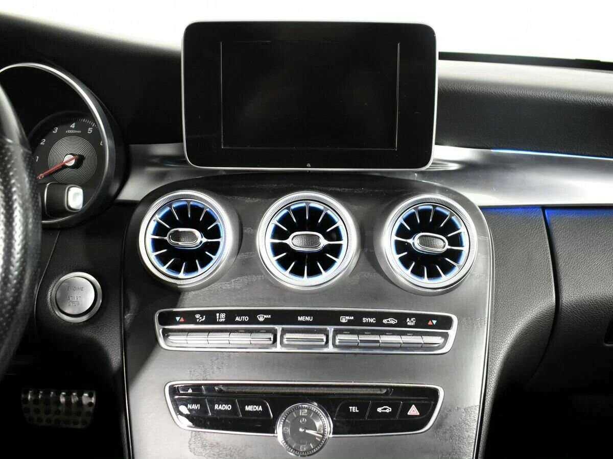 Купить Mercedes-Benz C-Класс с пробегом. Фото: #9